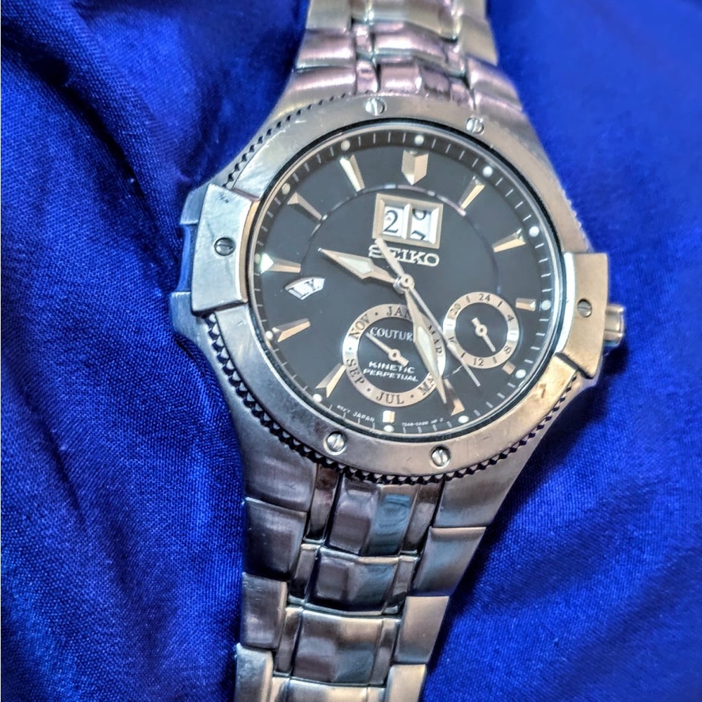 Seiko Couturier Kinetic Perpetual Silver Mens Watch
